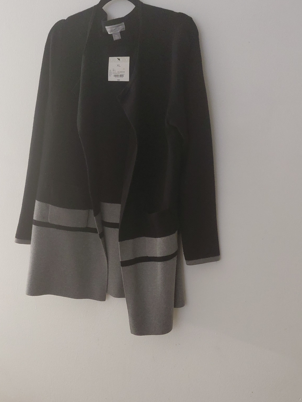 Women's Black & Gray Open-Front Blazer Jacket - Picture 6 of 10